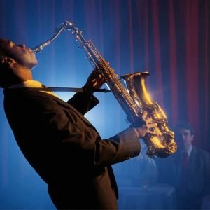 Learn to play the saxophone in Dubai with private lessons designed for beginners.